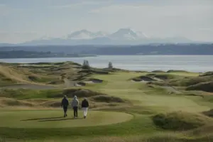 Read more about the article 6 Authentic Links Golf Courses in the US That Feel Like Scotland