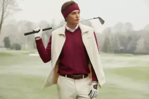 Read more about the article 6 Cozy & Chic Golf Aesthetic Outfit Winter Layers for Cold Rounds