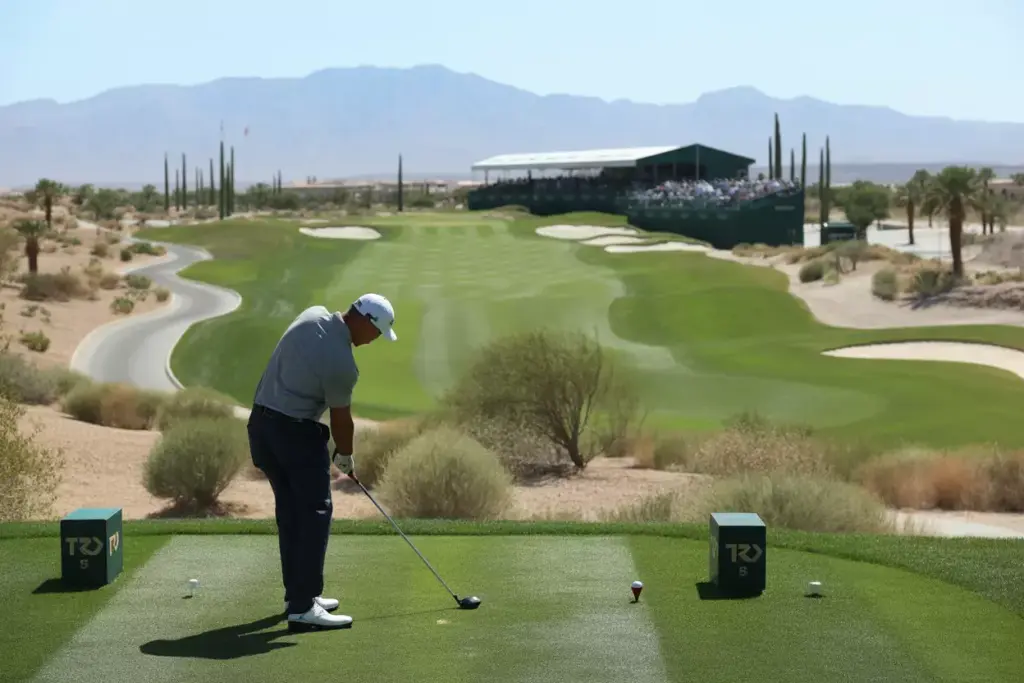 Tpc Las Vegas Golfer Tee Shot Desert Championship Course Pga Tour