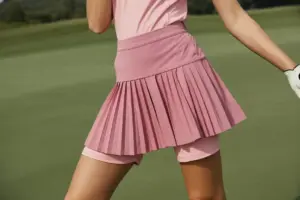 Read more about the article 7 Vintage Golf Aesthetic Pink Pieces for a Retro Look