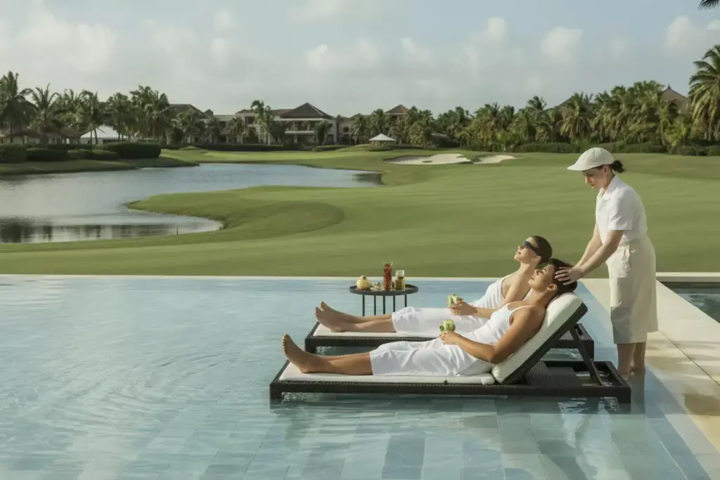 Paradisus Adults Pool Spa Service Overlooking Golf Course