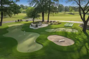 Read more about the article Living the Dream: 8 Ways to Style the Backyard of Your House on the Golf Course