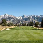 9 Mountain View Golf Destinations Where the Scenery Steals the Show