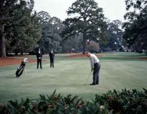 Read more about the article 8 Rare & Iconic Augusta Golf Course Pictures You’ve Never Seen Before