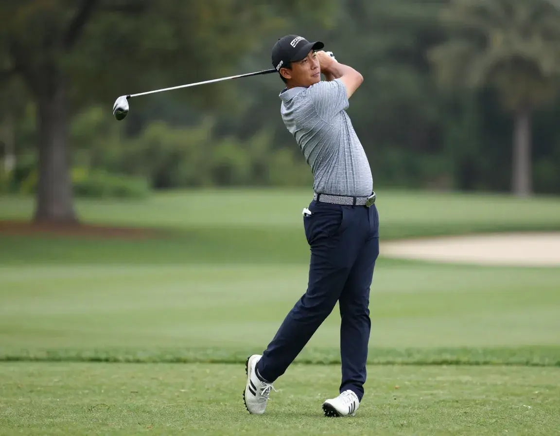 Read more about the article 8 Golf Swing Tips for Beginners That Fix 90% of Common Mistakes