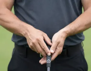 Read more about the article 9 Simple Golf Drills for Beginners You Can Do at Home
