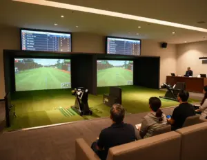 Read more about the article 8 Keys to Hosting a Fun & Competitive Indoor Golf Tournament